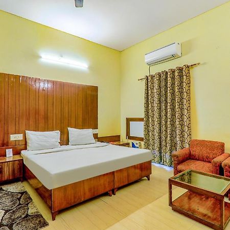 Hotel Executive Hasanganj 외부 사진
